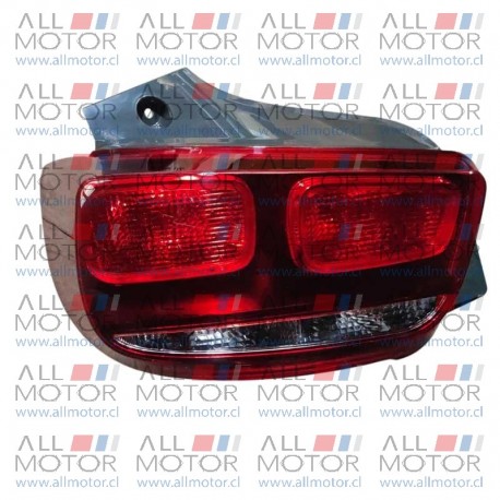 FOCO TRASERO IZQUIERDO KUV 100 MAHINDRA