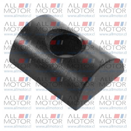 MEDIA LUNA PERNO BARRA TORSION MAHINDRA